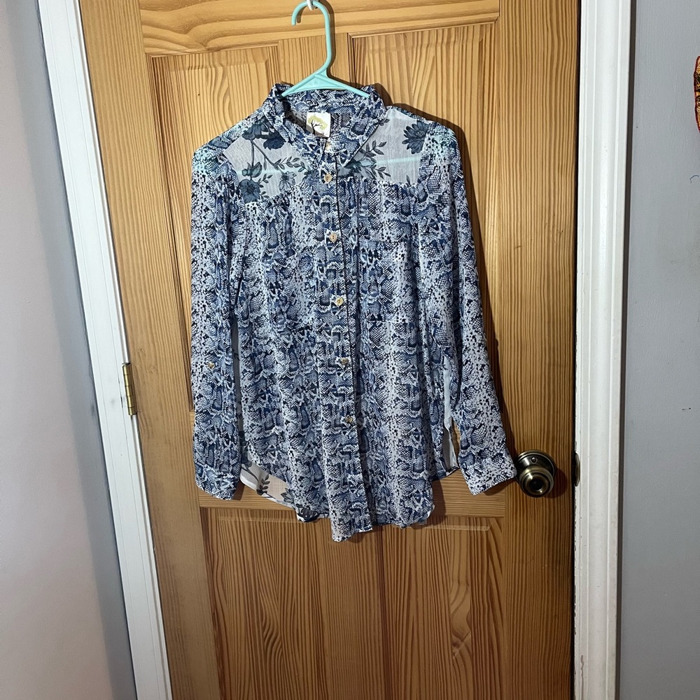 Fig and Flower Blue Floral Shirt